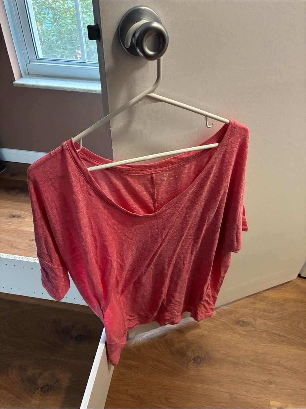 Old Navy Coral Pink Short Sleeve Scoop-Neck Tee